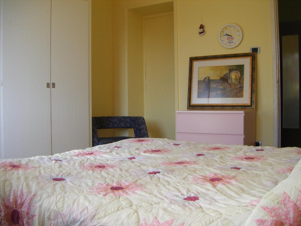 Room In Via Larino 16 Campobasso Eksteriør billede