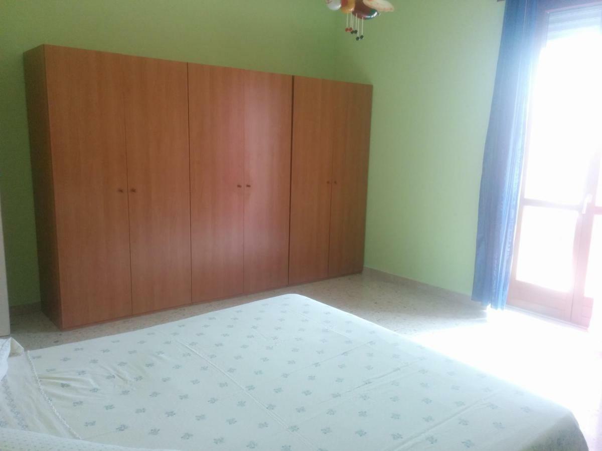 Room In Via Larino 16 Campobasso Eksteriør billede